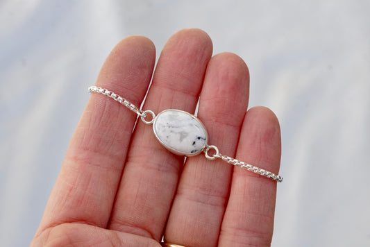 Box Chain Adjustable Bracelet (White Buffalo)