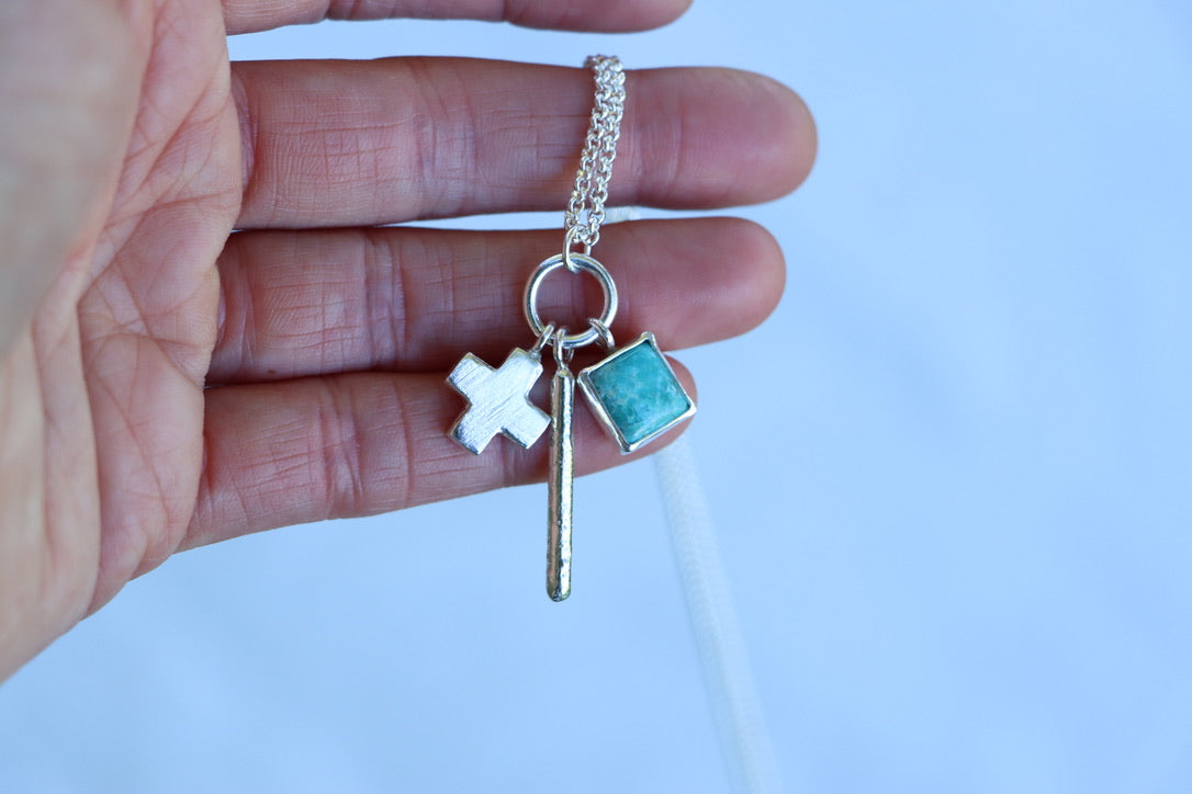 Mesa Charm Necklace (Turquoise Mountain)