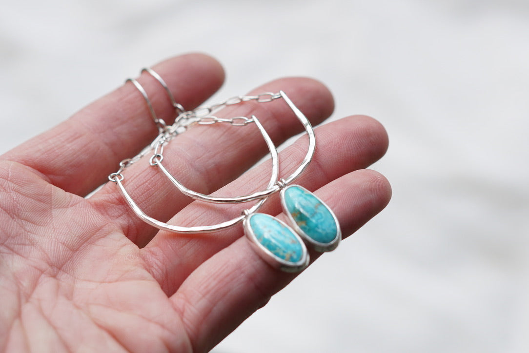 Balance Earrings (Palomino)