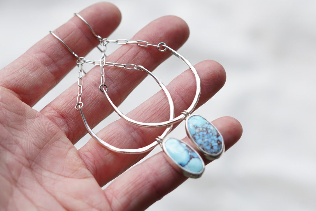 Balance Earrings (Golden Hill)