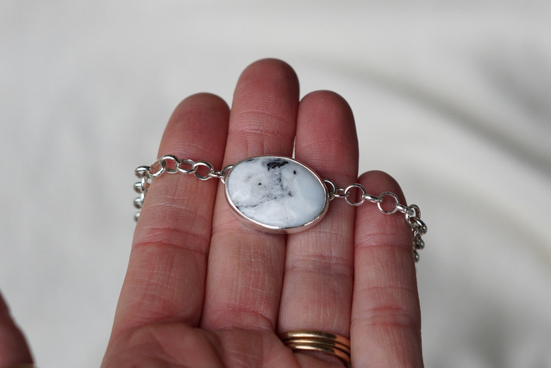 Turquoise Choker Necklace (White Buffalo)