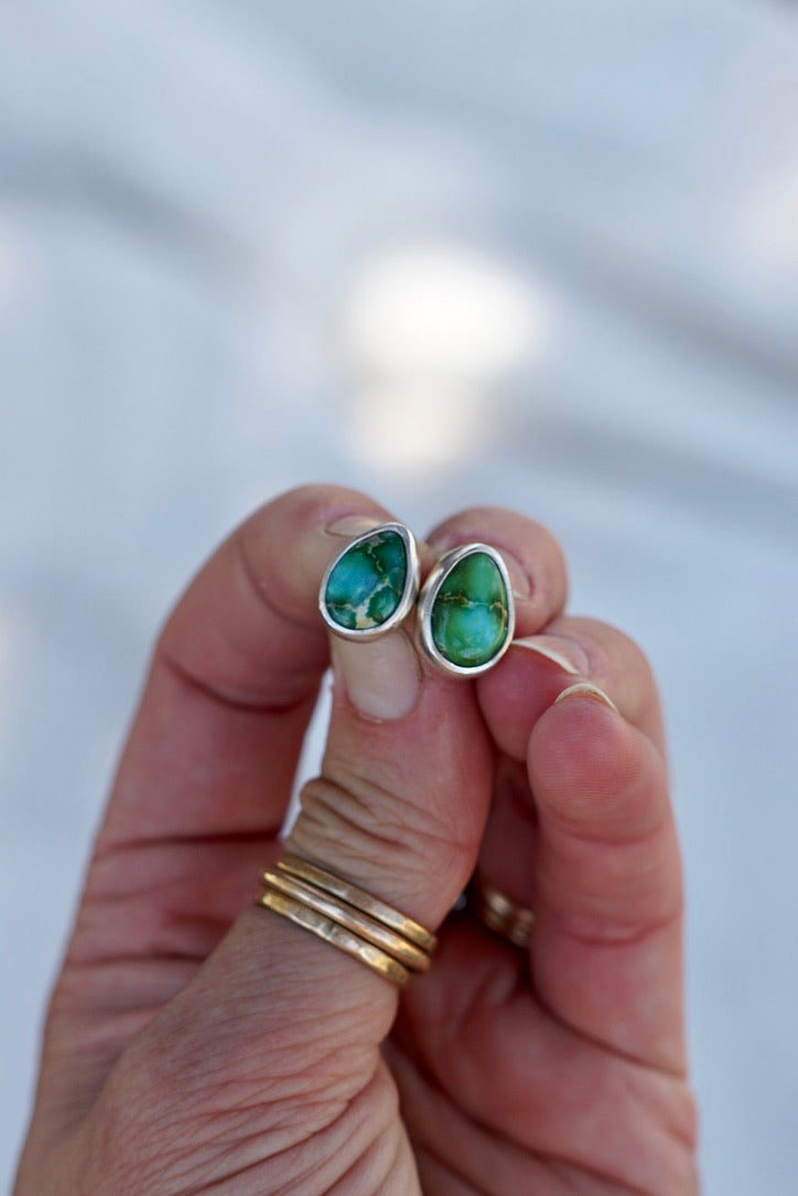 Stud Earrings (Sonoran Gold)