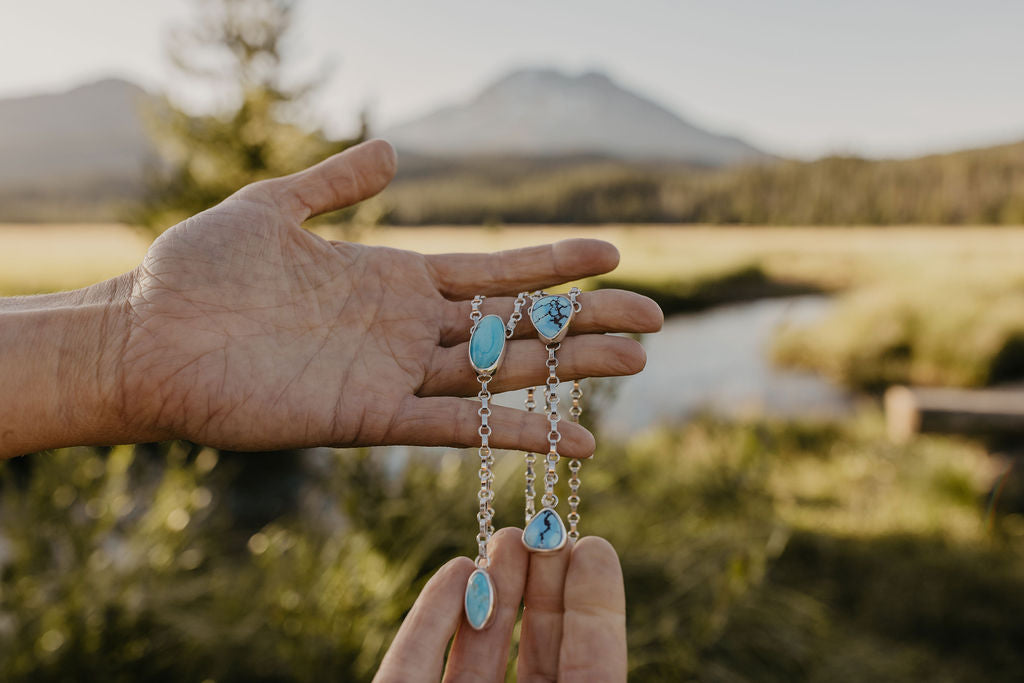 Lariat Necklace (Blue Bird)