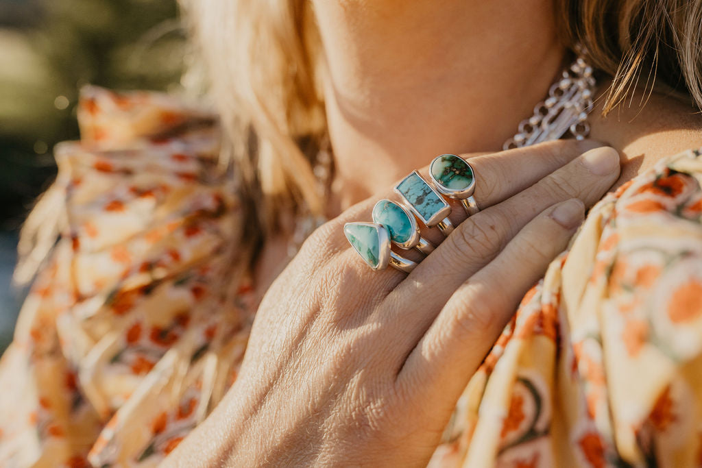 Horizontal Ring (size 6.75)