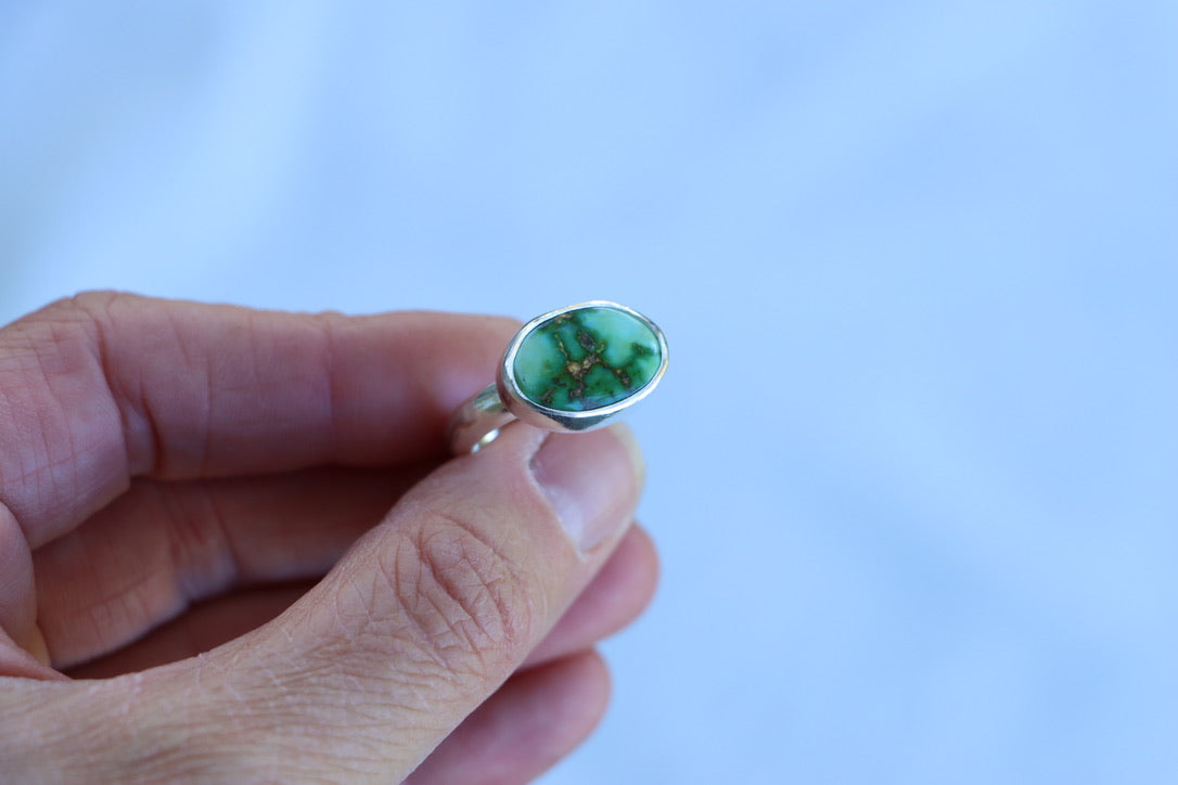 Horizontal Ring (size 6.75)