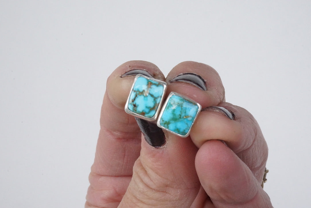 Stud Earrings (Kingman)