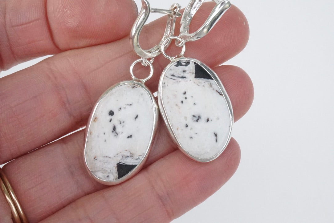 White Buffalo Lever-Back Earrings