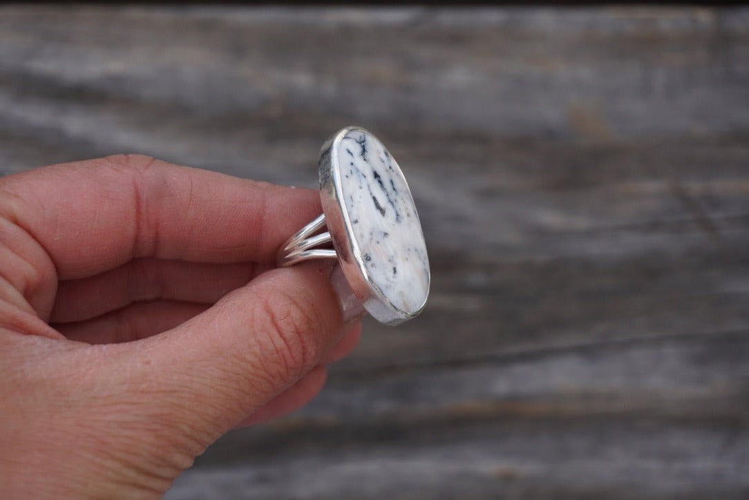 Sterling Silver & White Buffalo Turquoise Ring (Size 7)