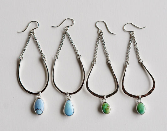 Balance Earrings (Golden Hill)