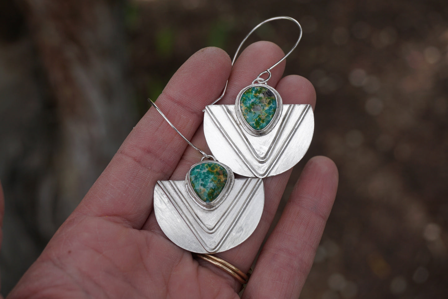 Chevron Danglers (Sonoran Gold)
