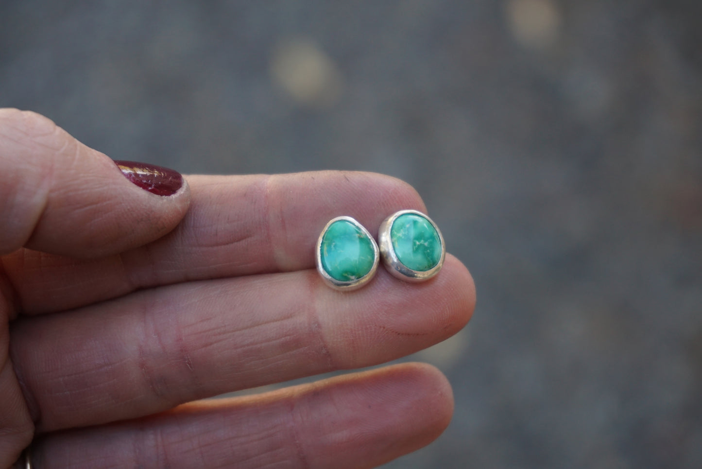 Stud Earrings (Emerald Valley)