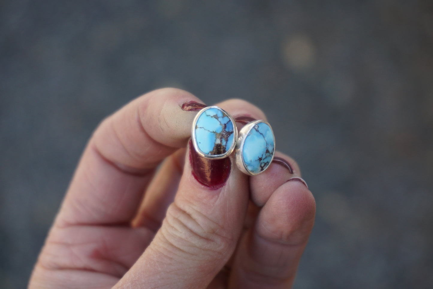 Stud Earrings (Golden Hill)