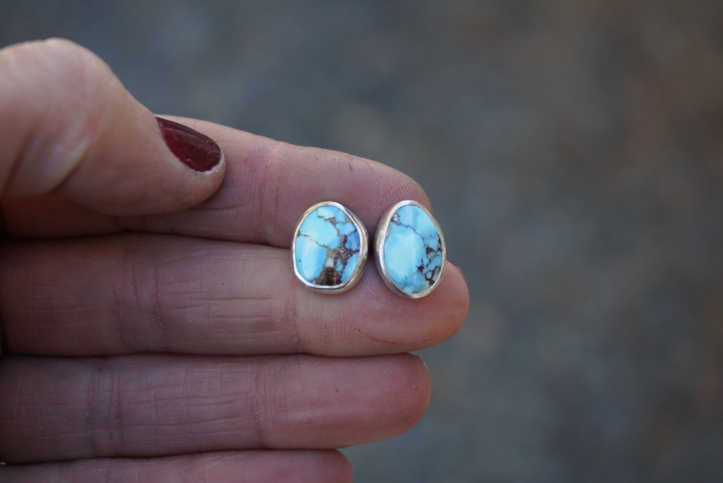 Stud Earrings (Golden Hill)