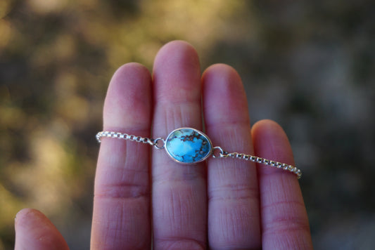 Box Chain Adjustable Bracelet (Golden Hill)