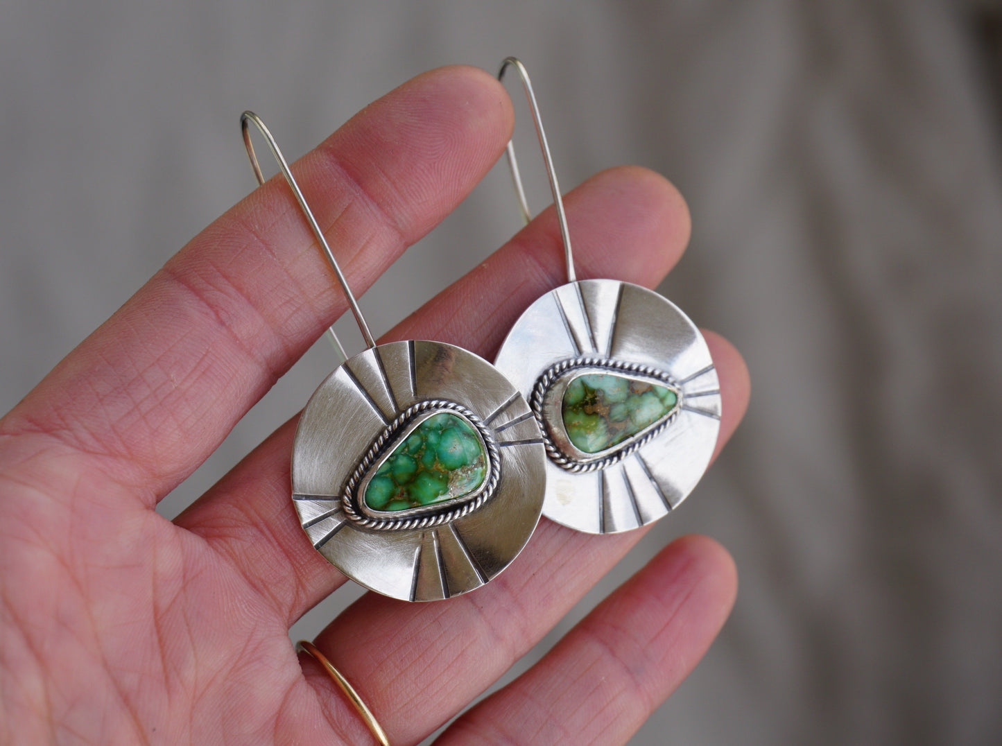 Medallion Drop Earring (Sonoran Gold)