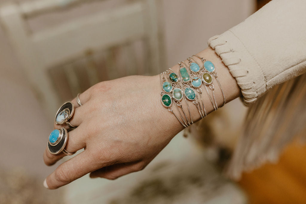 Box Chain Adjustable Bracelet (White Water)