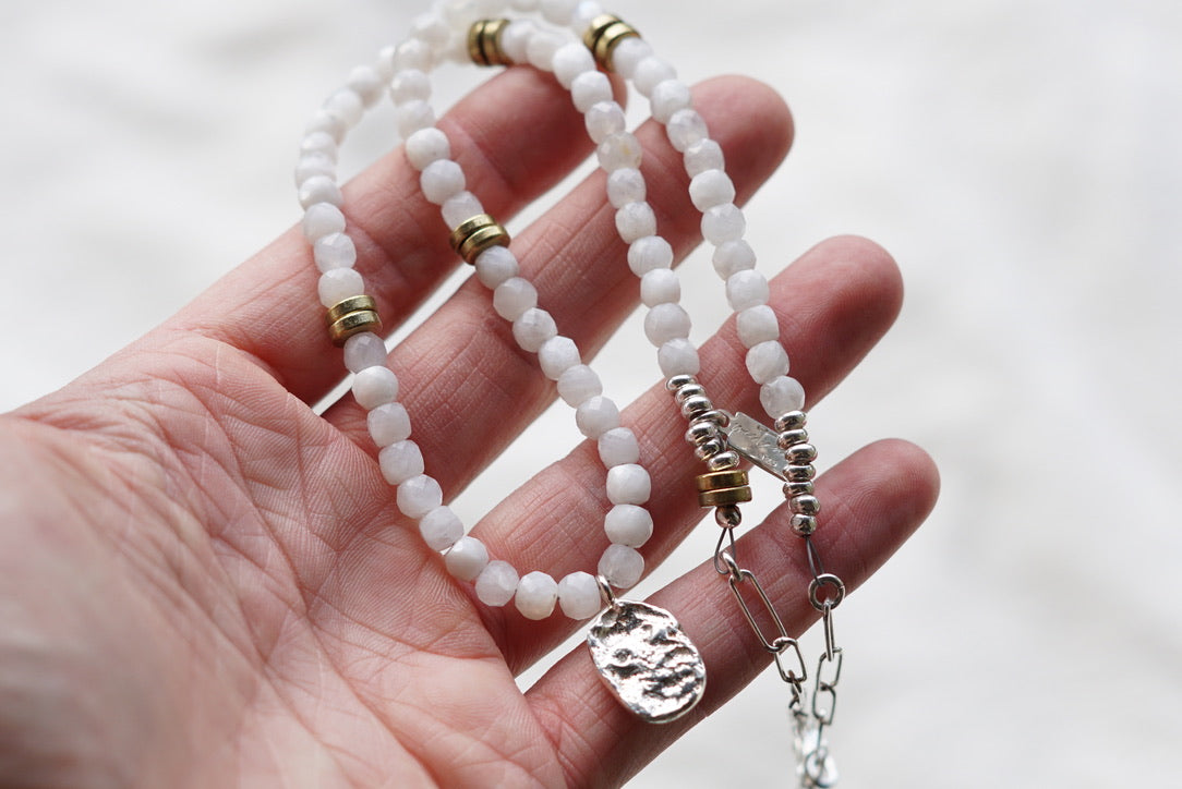 Metolius Necklace (Moonstone)