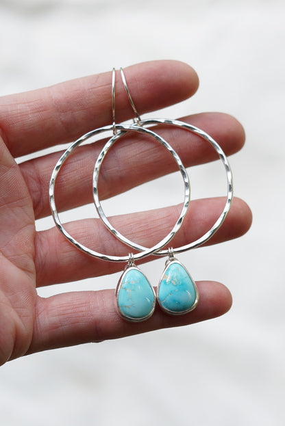 Hammered Organic Hoops (Palomino)