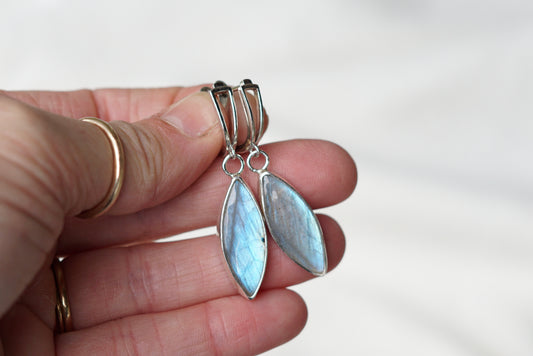 Dainty Lever-Backs (Labradorite)