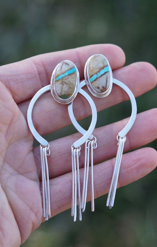 Silverwind Earrings (Royston Ribbon)
