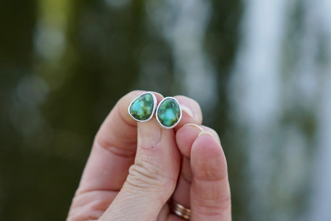 Stud Earrings (Sonoran Gold)