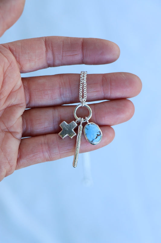 Mesa Charm Necklace (Golden Hill)