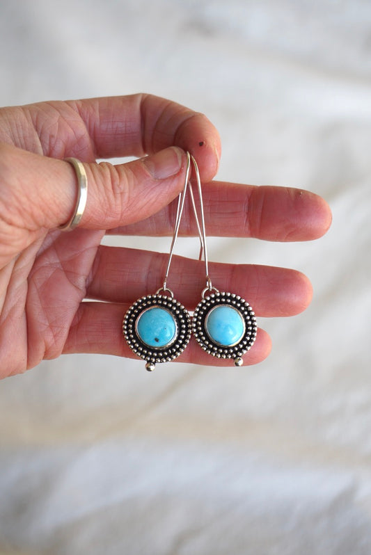 Cosmos Danglers (Blue Bird)