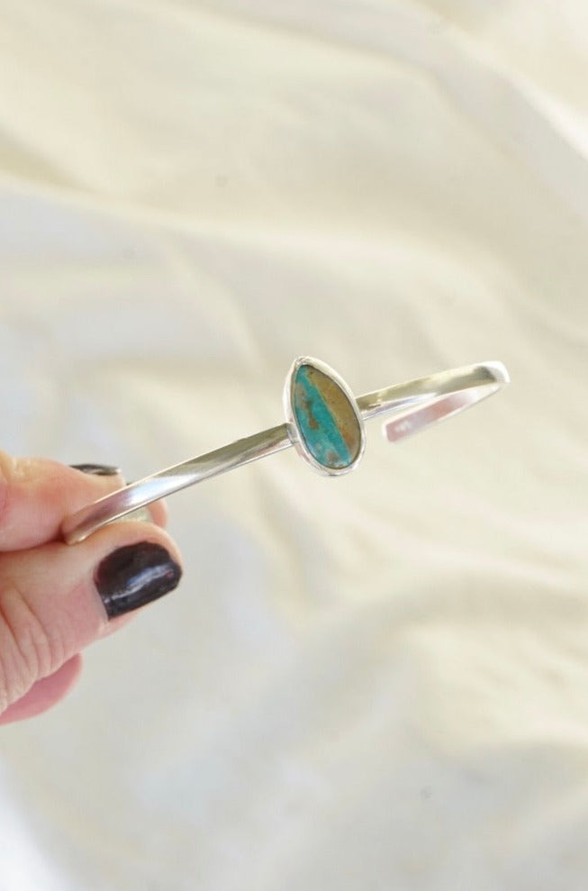 Cuff Bracelet (Royston Ribbon)