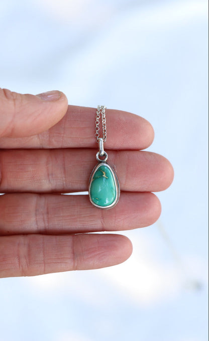 Everyday Necklace (Emerald Valley)