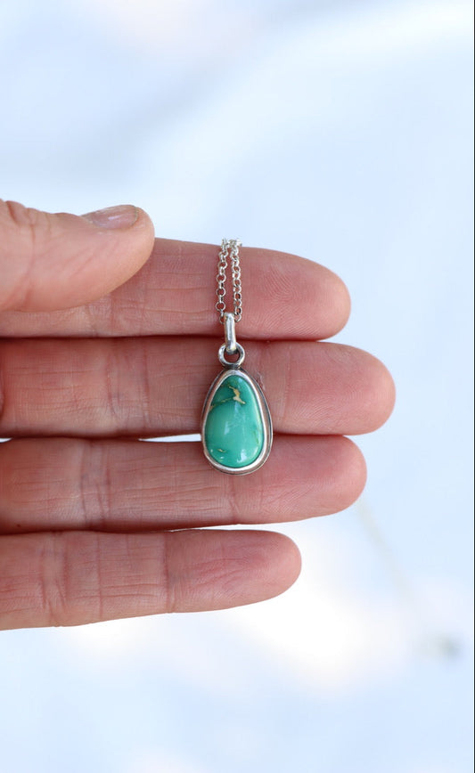 Everyday Necklace (Emerald Valley)