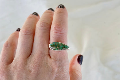 Horizontal Ring (size 6)