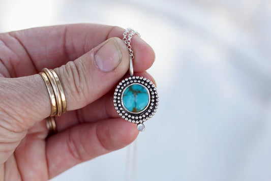 Cosmos Necklace (Kingman)