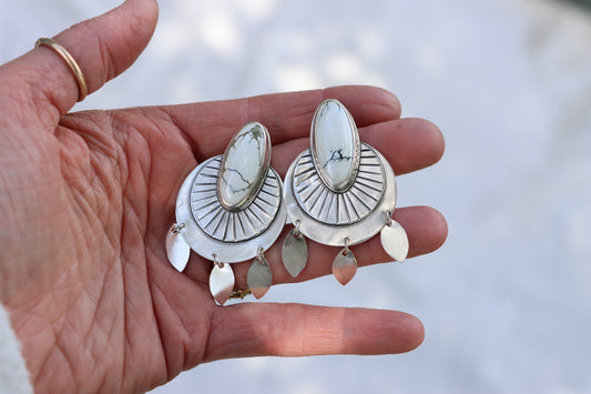 Wanderer Earrings (Ivory Creek)