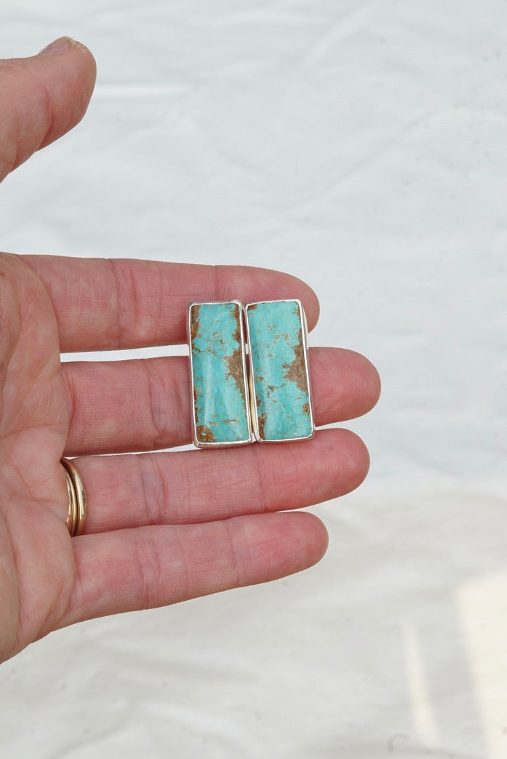 Stud Earrings (Kingman)