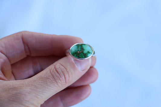 Horizontal Ring (size 6.75)
