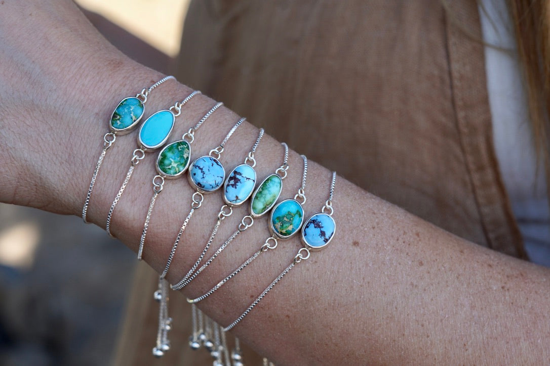 Box Chain Adjustable Bracelet (White Water)