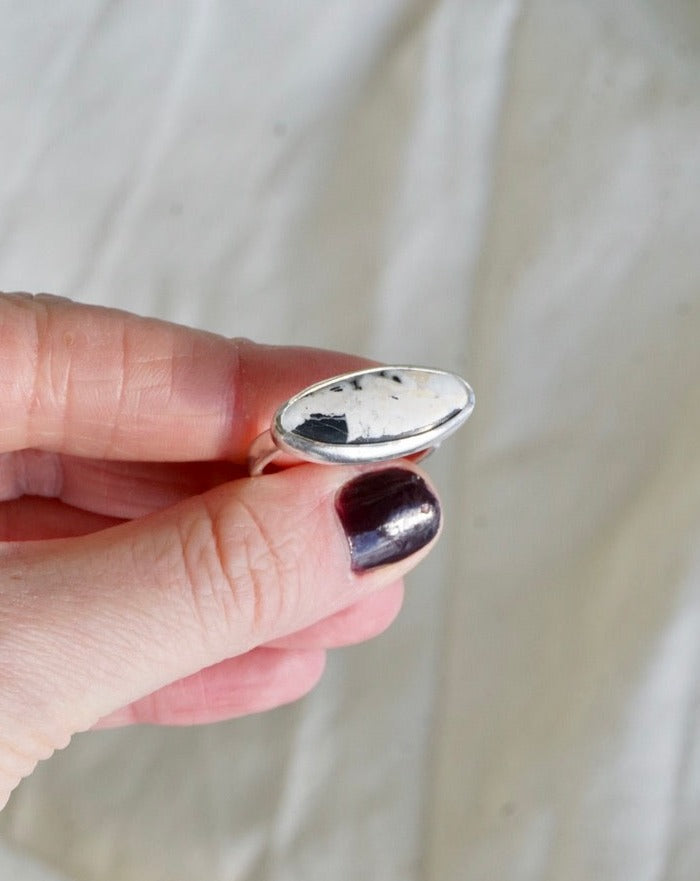 Horizontal Ring (size 8.25)