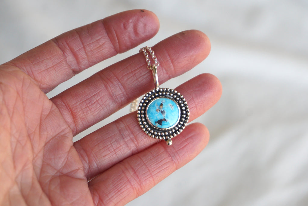 Cosmos Necklace (Blue Bird)