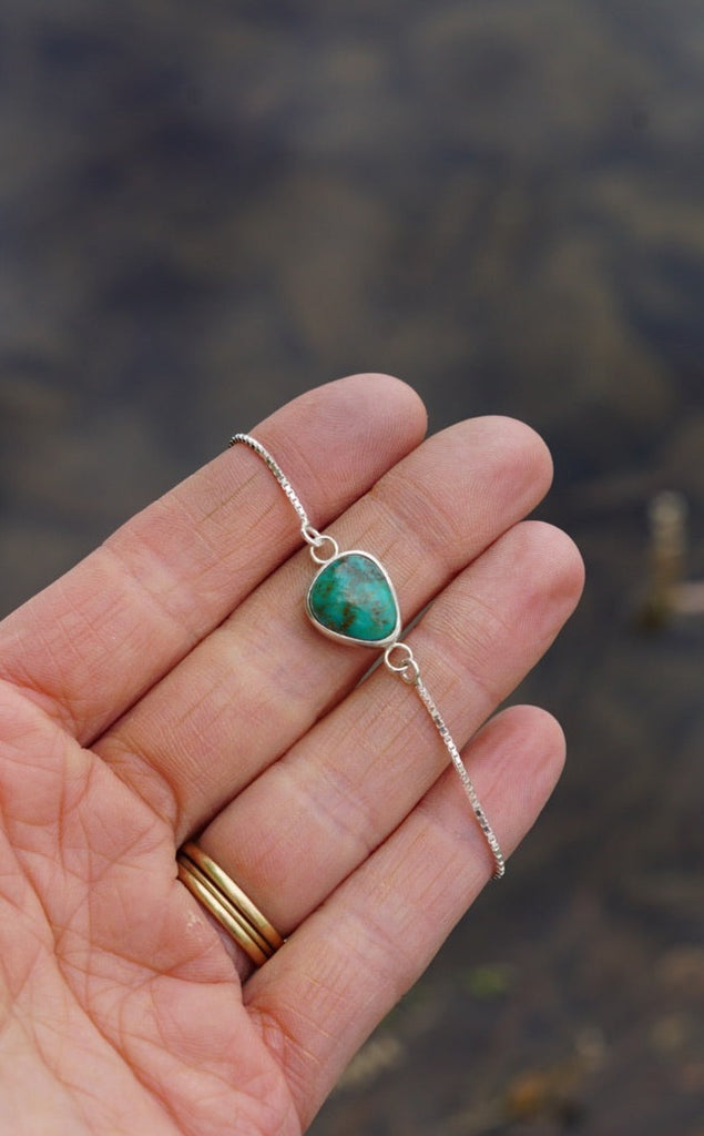 Box Chain Adjustable Bracelet (Emerald Valley)