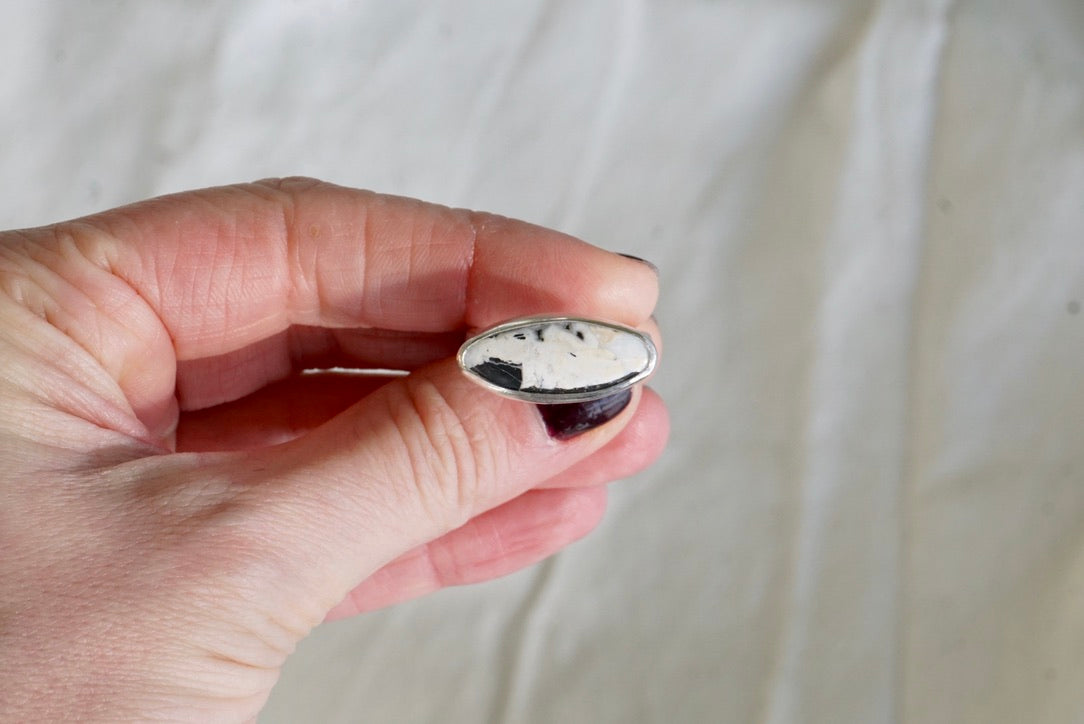 Horizontal Ring (size 8.25)