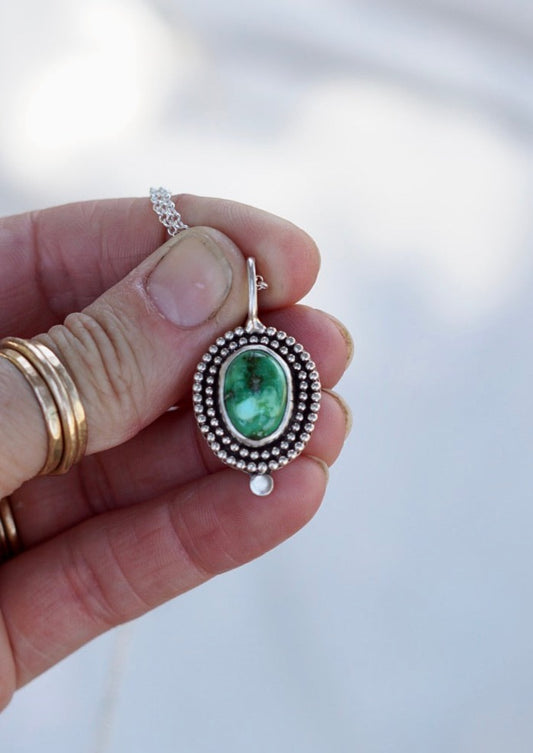 Cosmos Necklace (Verde Valley)