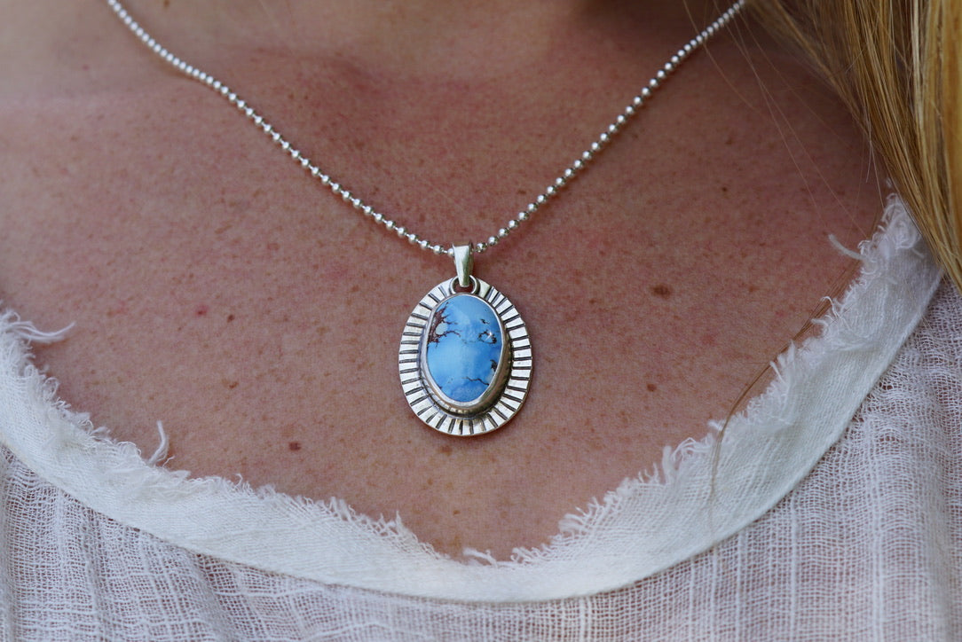 Turquoise Necklace (Sonoran Gold)