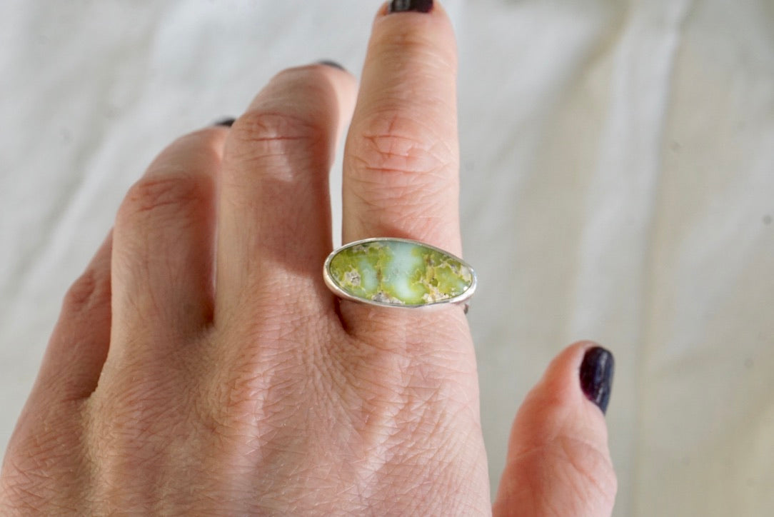 Horizontal Ring (size 7.75)