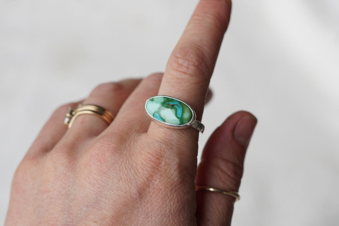 Horizontal Ring (size 9)