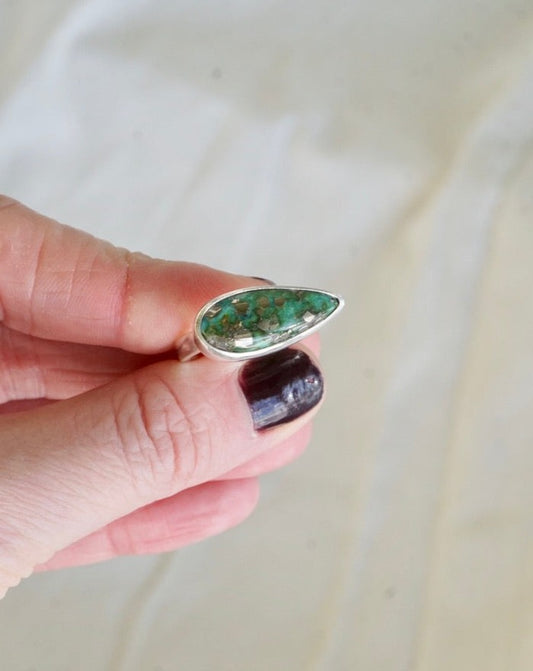 Horizontal Ring (size 6)