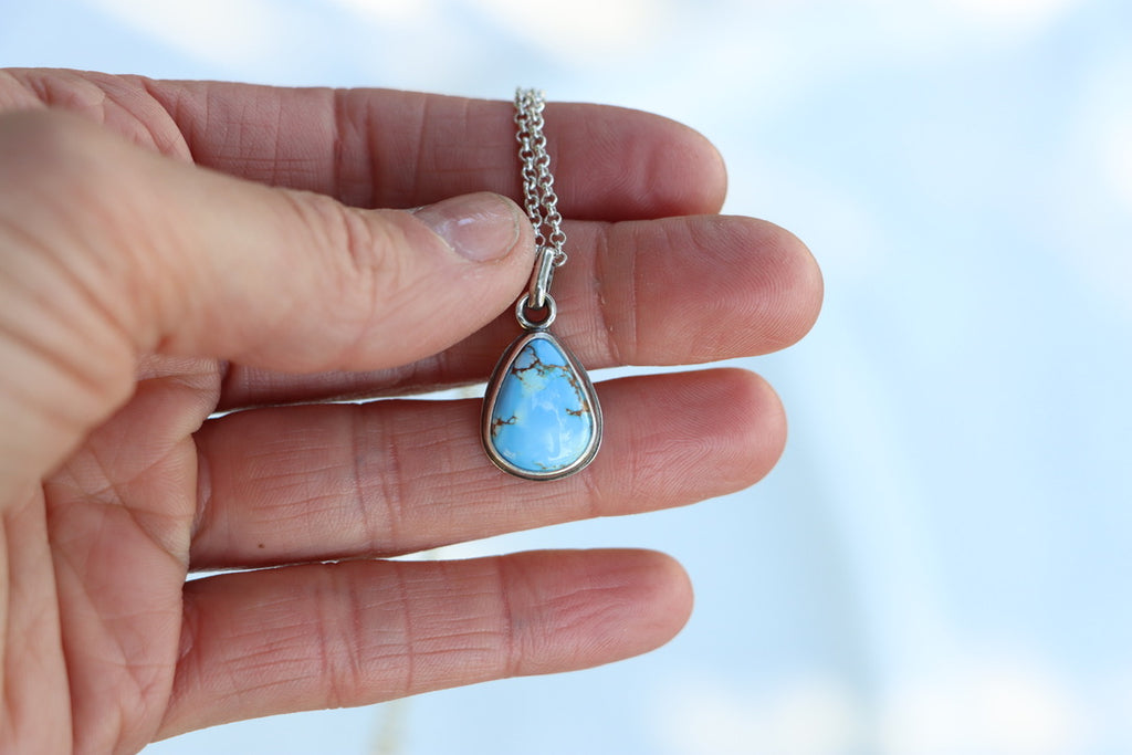 Everyday Necklace (Golden Hill)