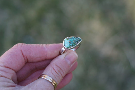 Horizontal Ring (size 7)