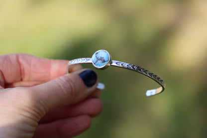 Cuff Bracelet (Golden Hill)