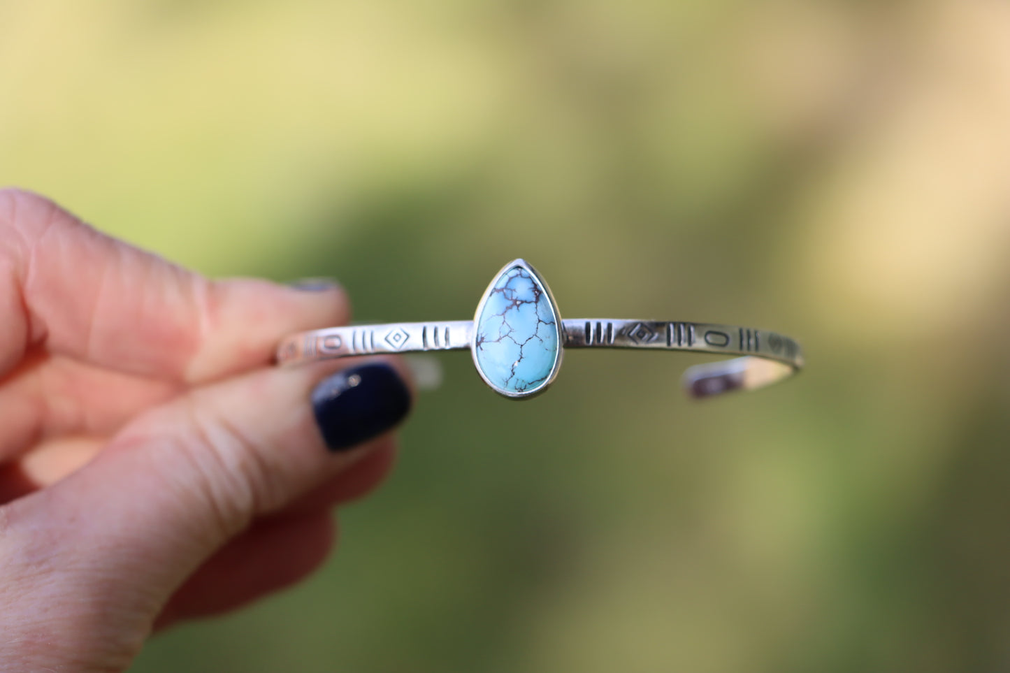 Cuff Bracelet (Golden Hill)