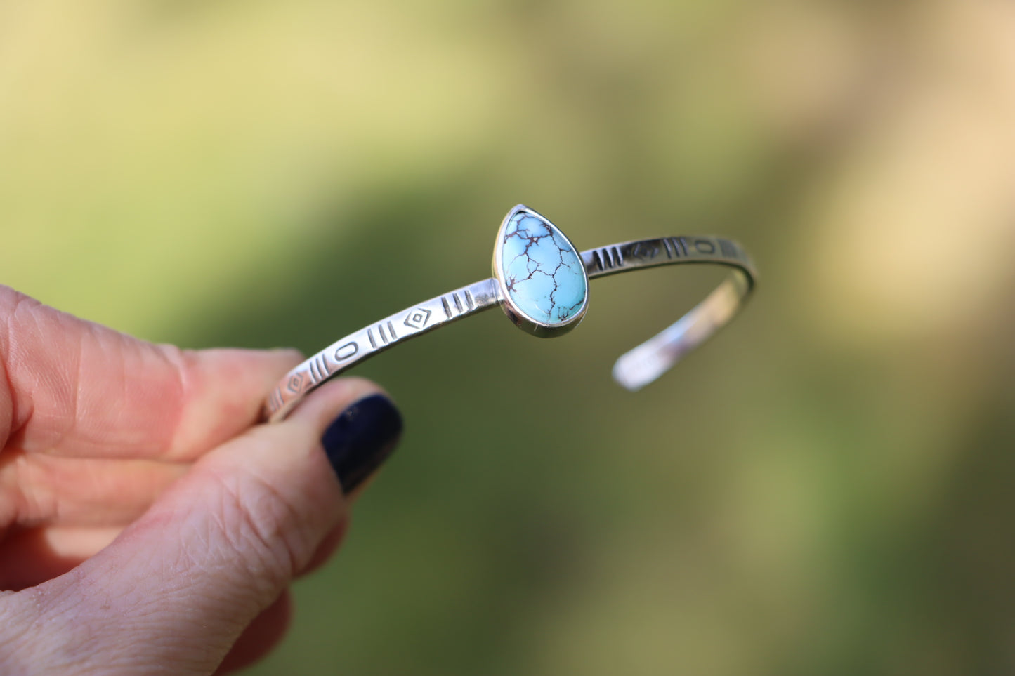 Cuff Bracelet (Golden Hill)